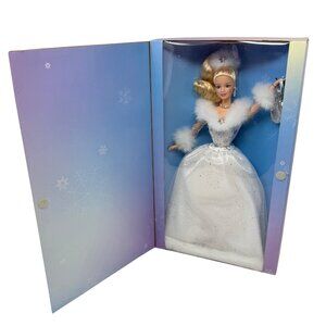 2002 WINTER'S REFLECTION BARBIE Christmas Doll Blonde #55682 Mattel Vintage New